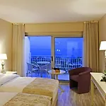 La Vista Boutique & (adults Only) 4*
