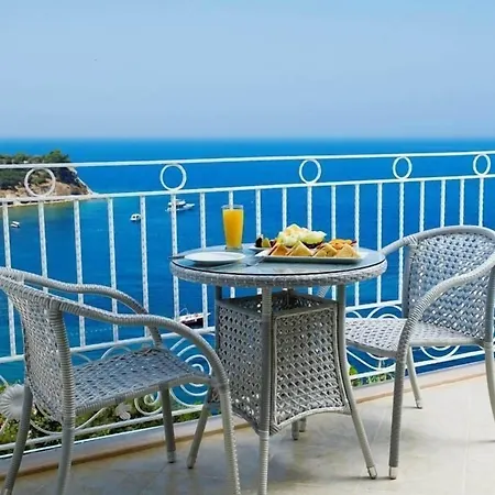 La Vista Boutique & (adults Only) Hotel 4*