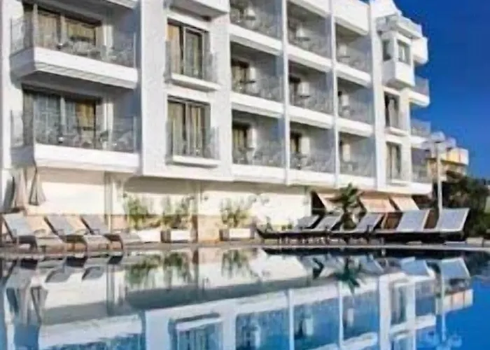 Ξενοδοχείο La Vista Boutique & (adults Only) 4*