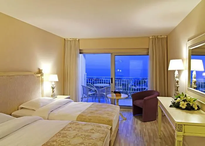 La Vista Boutique & (adults Only) Κουσάντασι
