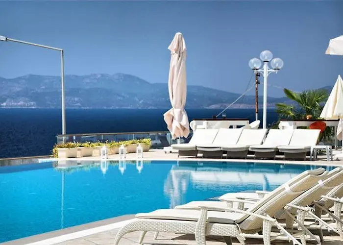 La Vista Boutique & (adults Only) فندق كوشاداسيه